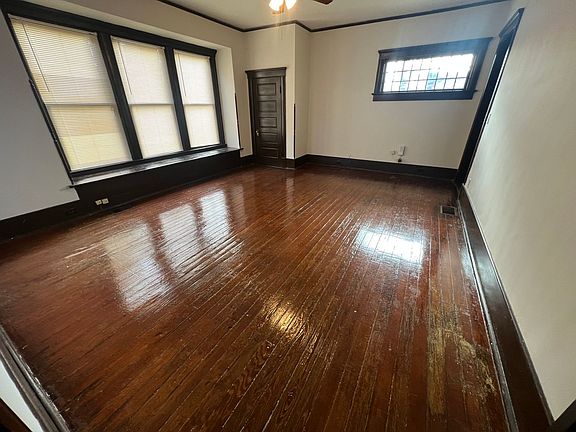 3rd image of 1229 Vinton Ave APT 3
