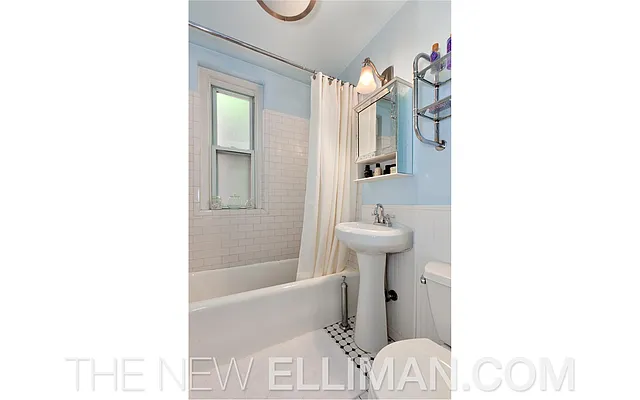 Sold by Douglas Elliman | media 14