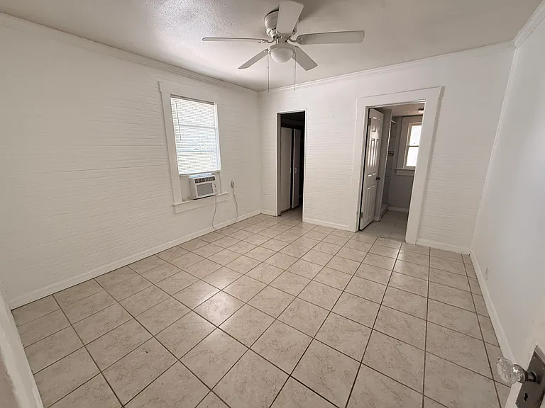 724 E Patterson St — Photo 5