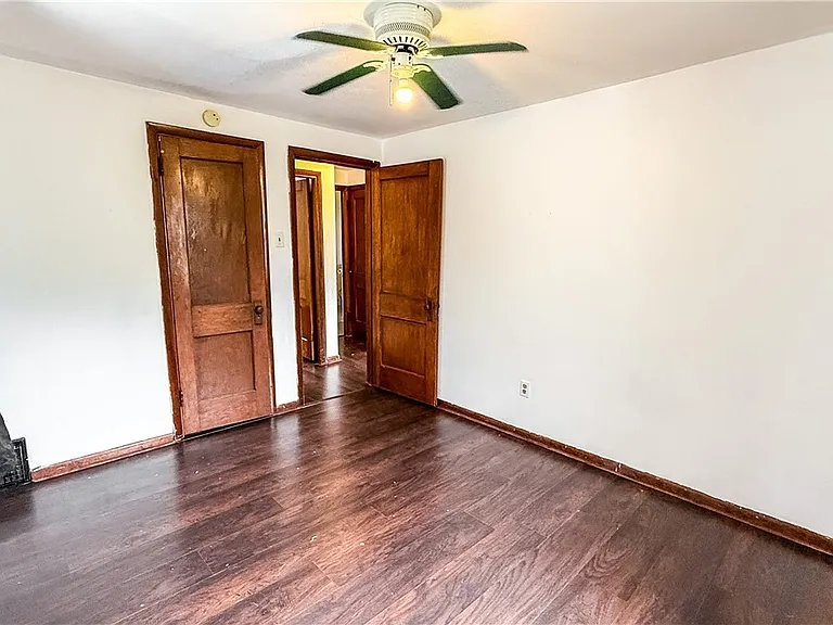 987 Boone St — Photo 21