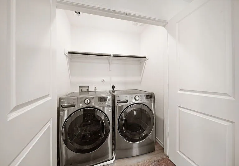5703 Dewberry Run — Photo 30