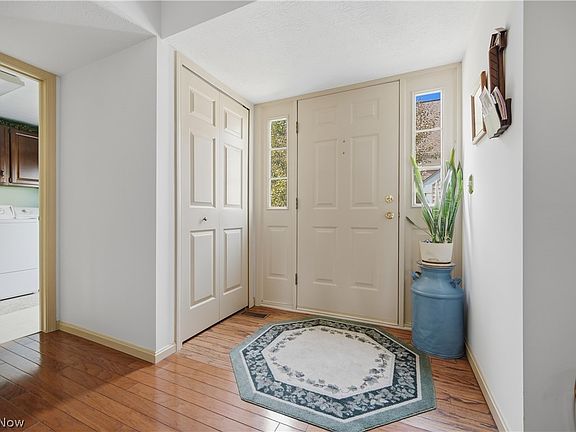 4th image of 26 Hudson Common Dr