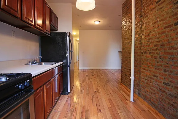 Rented by Nooklyn NYC LLC | media 48