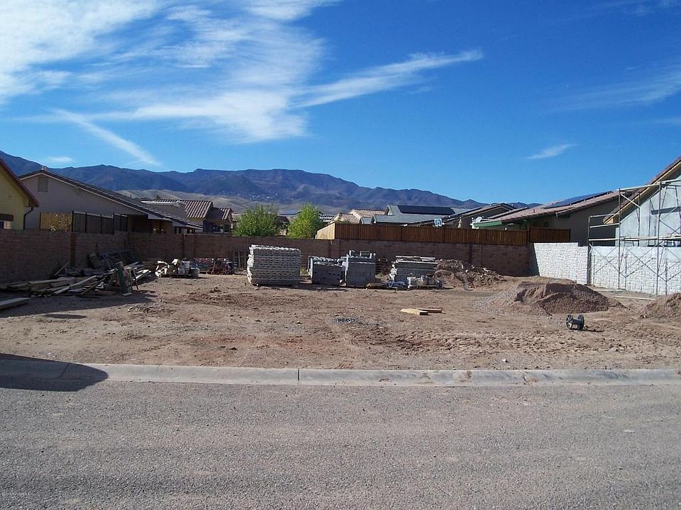 1st image of 1390 N Eagle View Dr