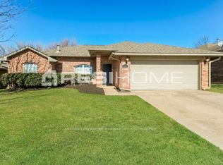 1129 Barbary Dr, Norman, OK 73072