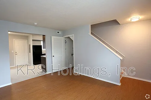 4101 Newsome Dr Photo 1