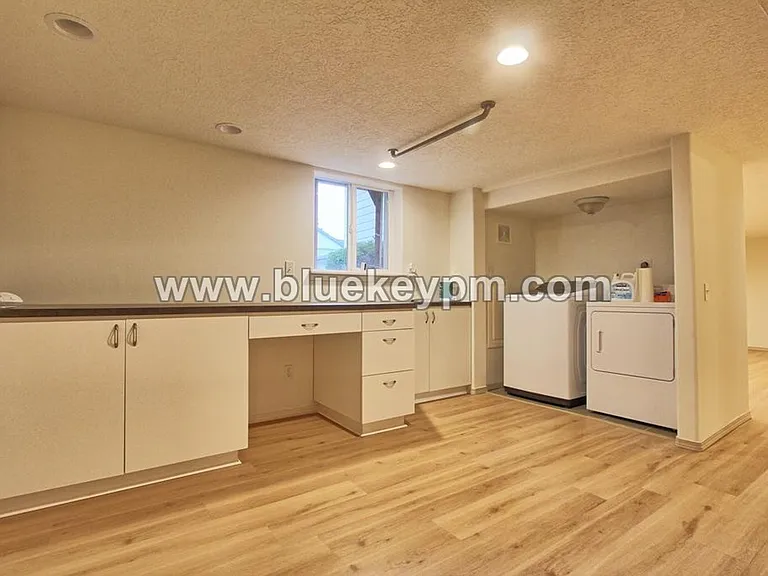 4114 NE 56th St — Photo 19