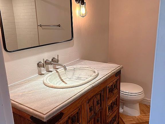 2nd image of 3030 E Clarendon Ave Unit 33