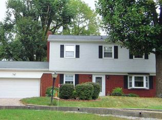 2530 N Breezewood Dr, Marion, IN 46952