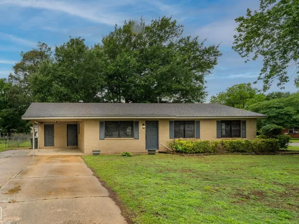201 Hall St, Bay, AR 72411