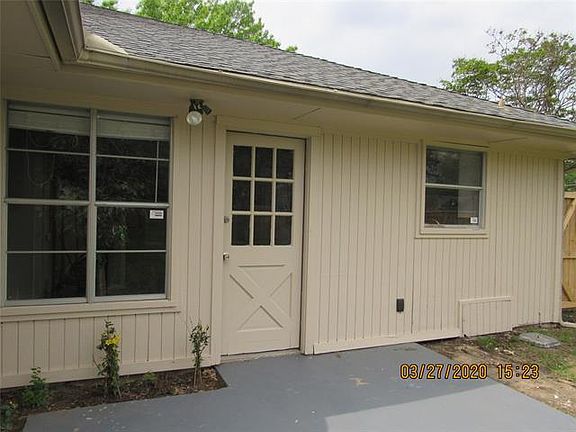 5th image of 802 Pebblecreek Dr