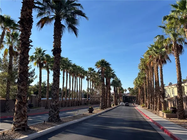 9050 W Warm Springs Rd Unit 2035, Las Vegas, NV 89148