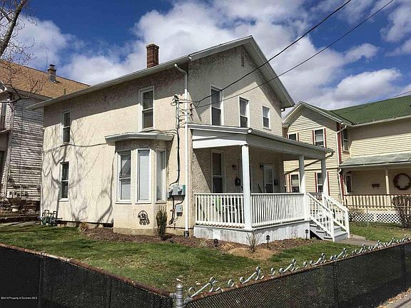 2nd image of 222 S Hyde Park Ave