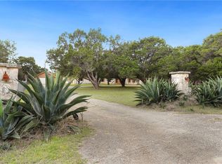 201 Mesa Oaks, Leander, TX 78641