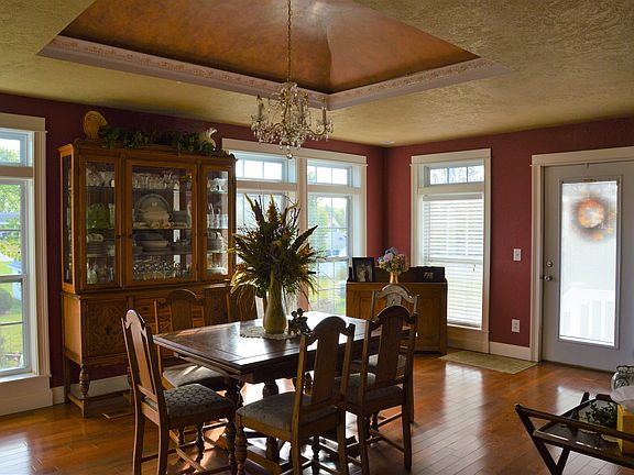 5th image of 113 Hillcrest Dr
