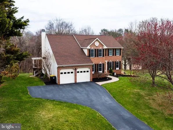 7337 Ash Brook Ct, Sykesville, MD 21784