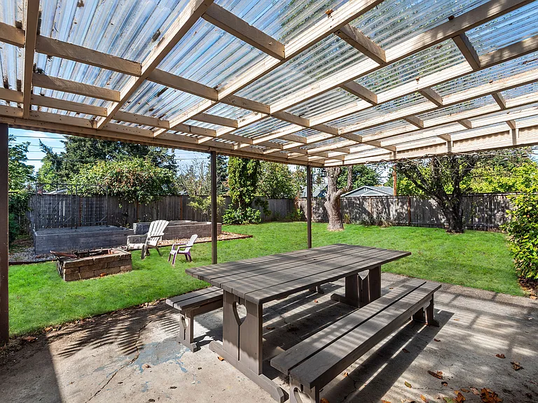 7507 SE 69th Ave — Photo 22