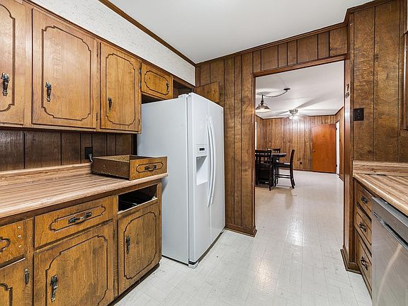 21st image of this home