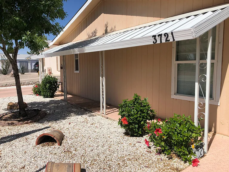 3721 N Florence Blvd — Photo 1