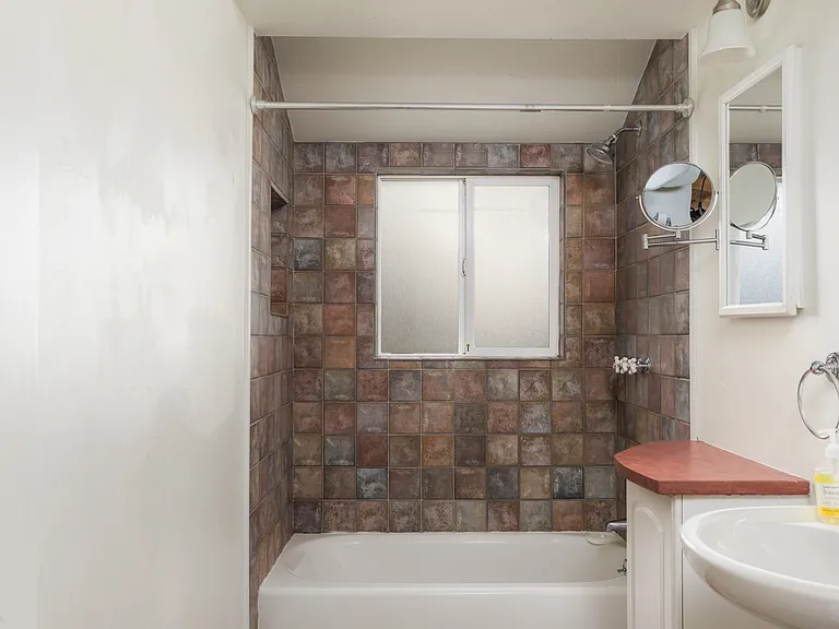 4900 Decatur St — Photo 22