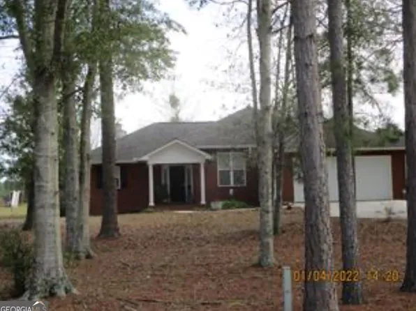 801 McAllister Dr, Vidalia, GA 30474