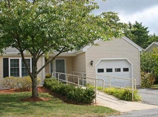 35 Caspian Way, Fitchburg, MA 01420