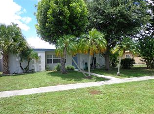 11751 Oleander Dr, Royal Palm Beach, FL 33411