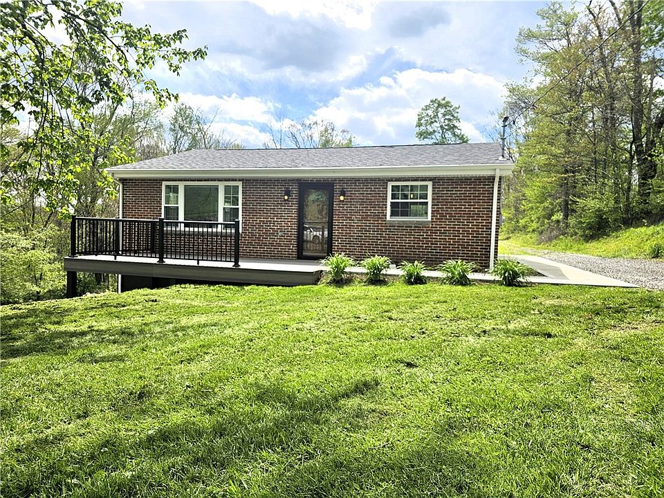 1st image of 138 Center Dr