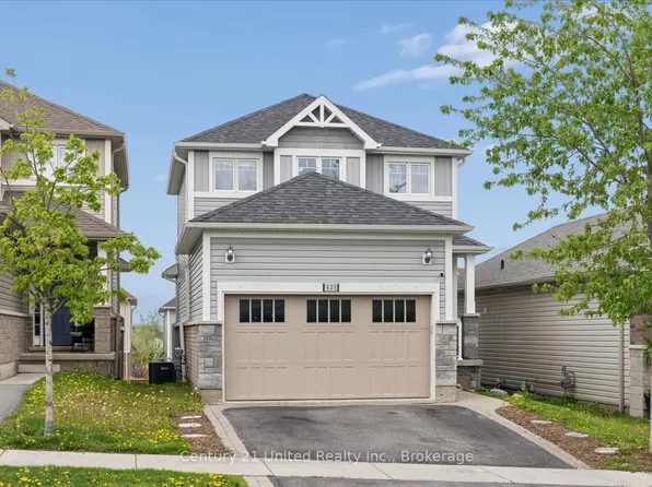 425 Florence Dr, Peterborough, ON K9J 0H7