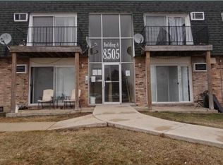 8505 W 101st Ter APT 103, Palos Hills, IL 60465