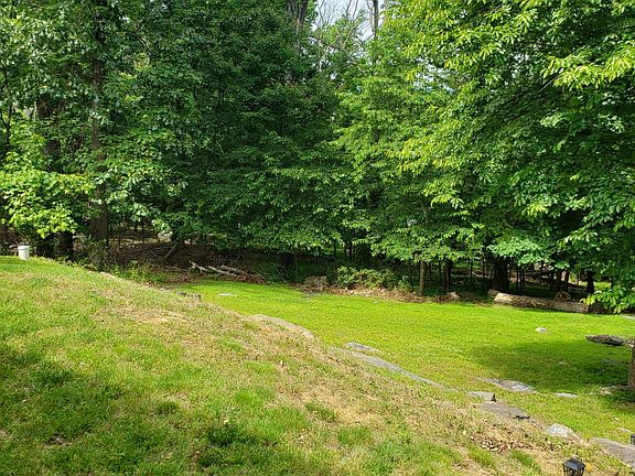 2nd image of 155 Fawn Dr