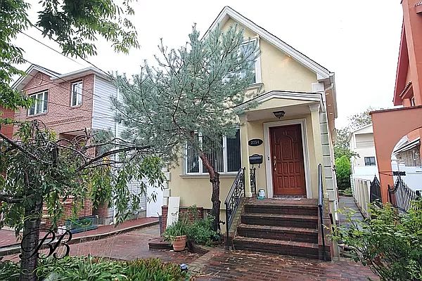 1st image of 2354 E 73rd St