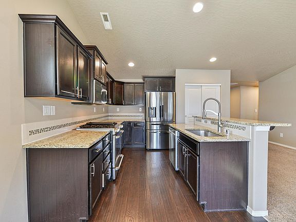 5th image of 917 S Soda Rd