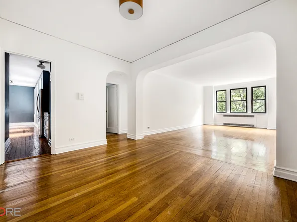 35-15 84th Street 2E image 1 of 10