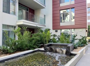 115 S Los Robles Ave #403, Pasadena, CA 91101