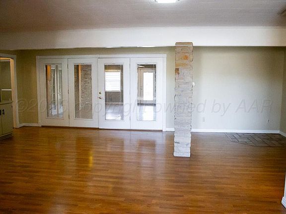 5th image of 2229 Charles St