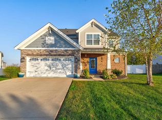 5815 Brookstone Dr, Newburgh, IN 47630