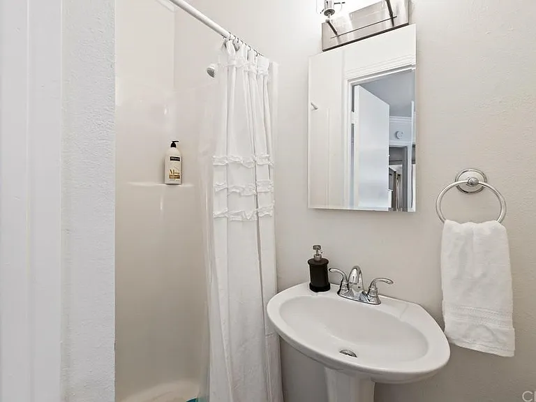 40588 Pebble Beach Cir — Photo 33