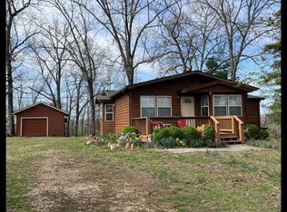 9202 Highway H, Ellington, MO 63638