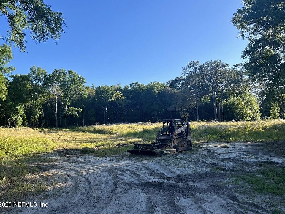 2nd image of 5210 SE 67TH Avenue