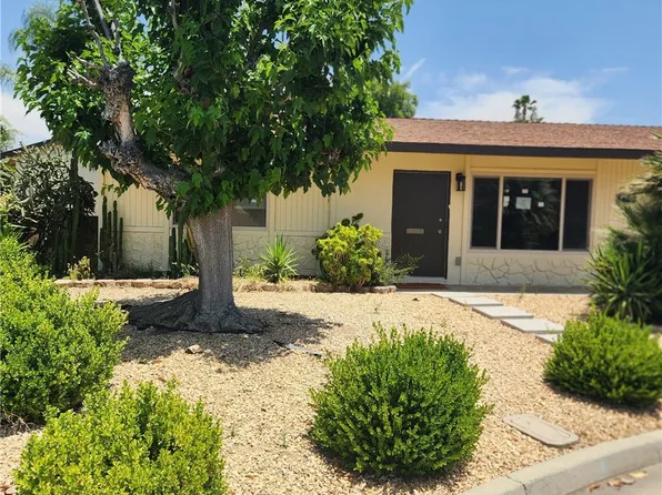 560 Palmer Dr, Hemet, CA 92543