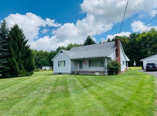 826 Griffin Pond Rd, Clarks Summit, PA 18411