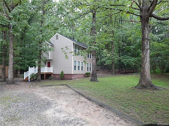 2nd image of 801 Fahey Ct