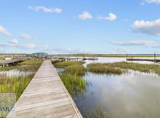 252 River Dr, Midway, GA 31320