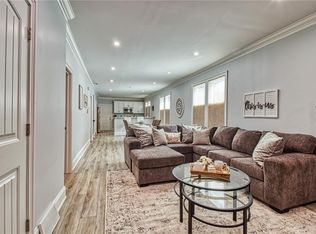 39 18th St #2, Buffalo, NY 14213