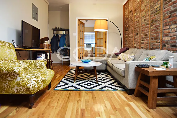Rented by Coda Real Estate NYC | media 9