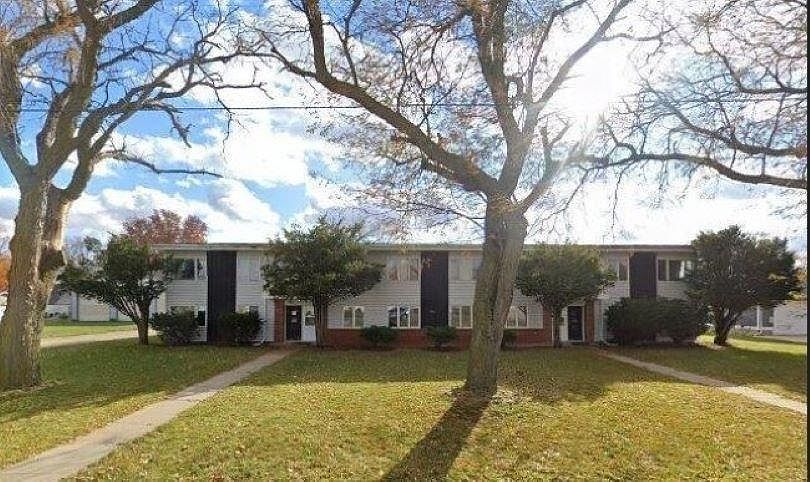 1st image of 335 E Elder St