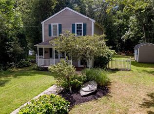92 Narrows Rd, Bristol, RI 02809
