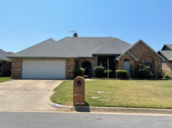4406 Rambling Creek Dr, Arlington, TX 76016