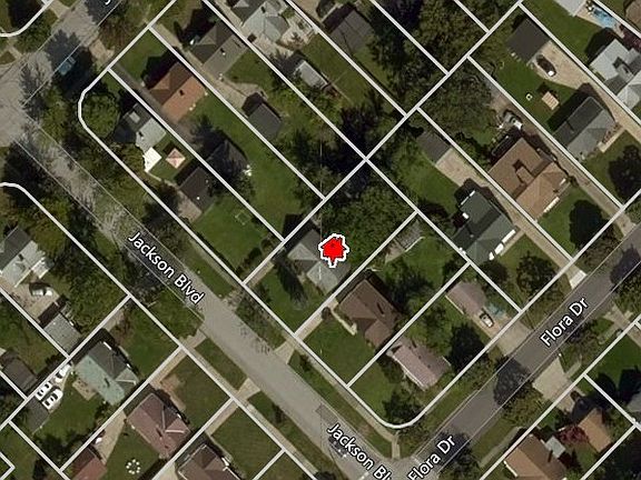 2nd image of 9 Jackson Blvd